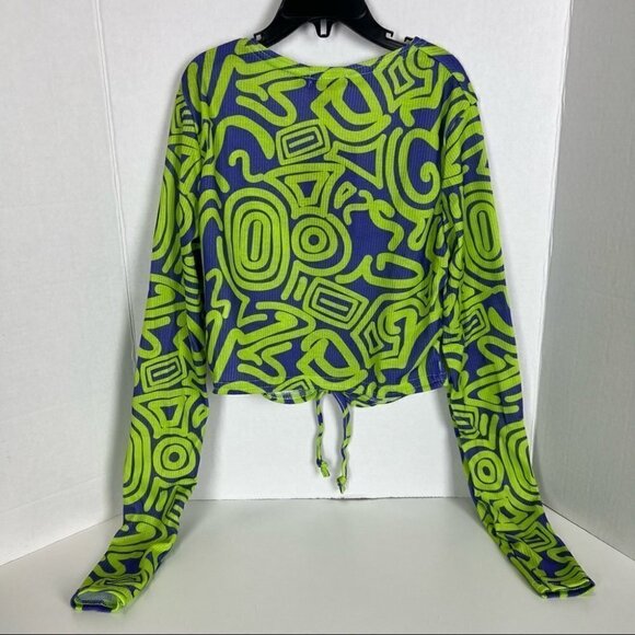 Nwt - Prettylittlething Blue Print Drawstring Front Long Sleeve Crop Top. Size:2 - Picture 3 of 13